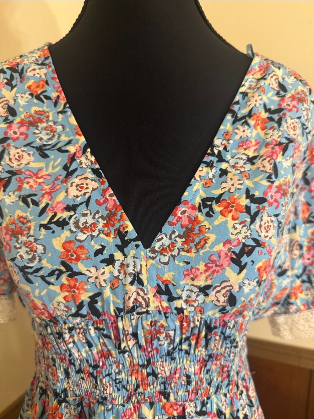 NWT Zara Blue Floral Boho Maxi Dress Lace Trim Cottagecore Size Medium - Picture 6 of 11